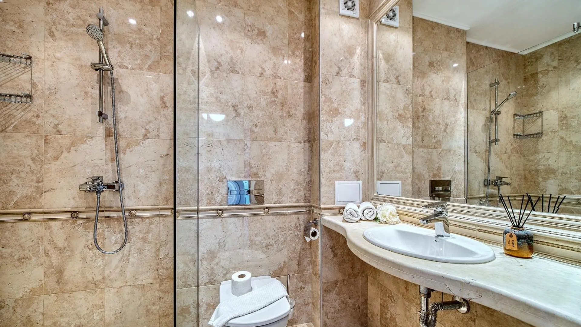 Apartment Dreams In La Mer Golden Sands Bulgaria