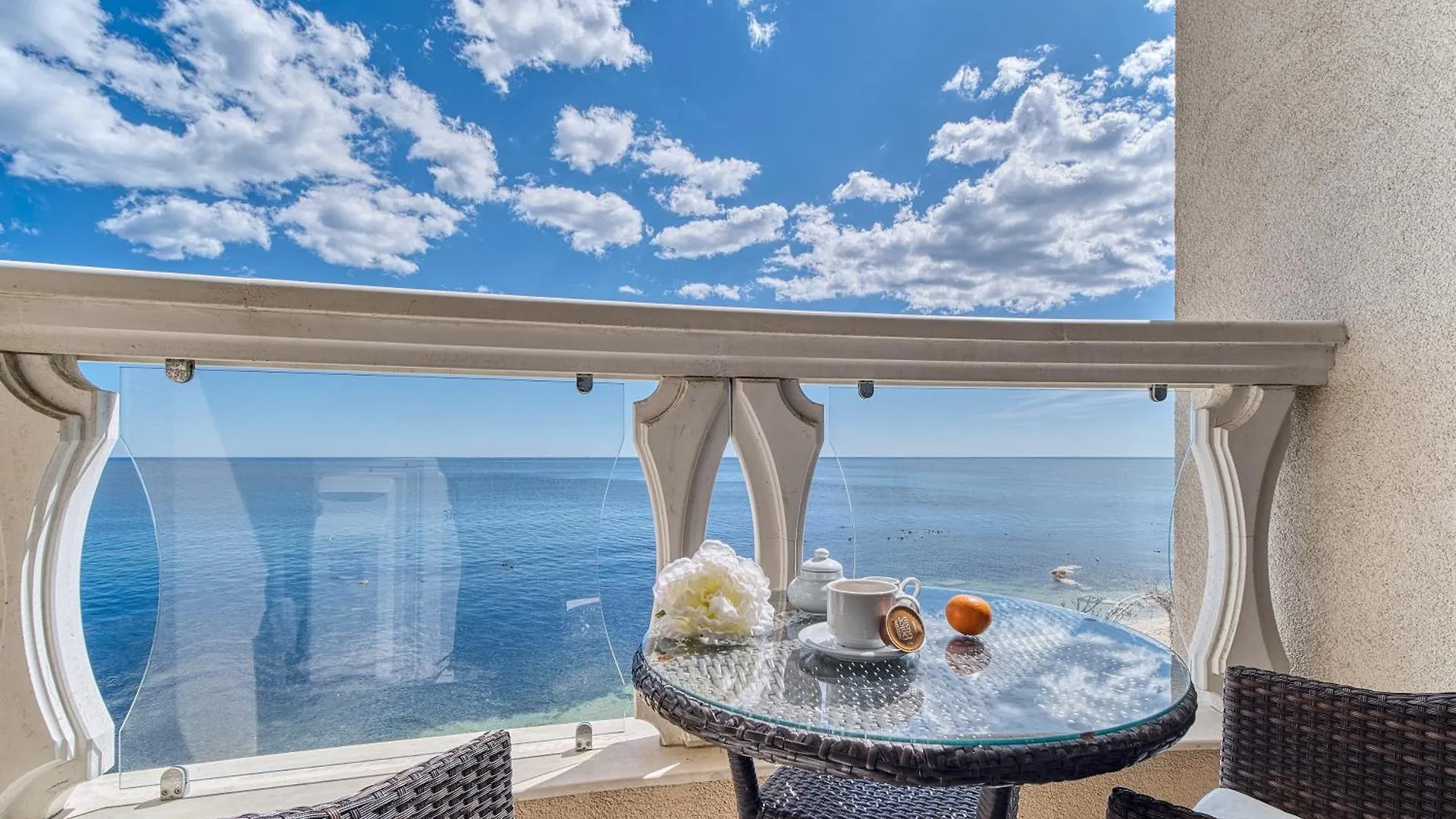 Apartment Dreams In La Mer Golden Sands Bulgaria