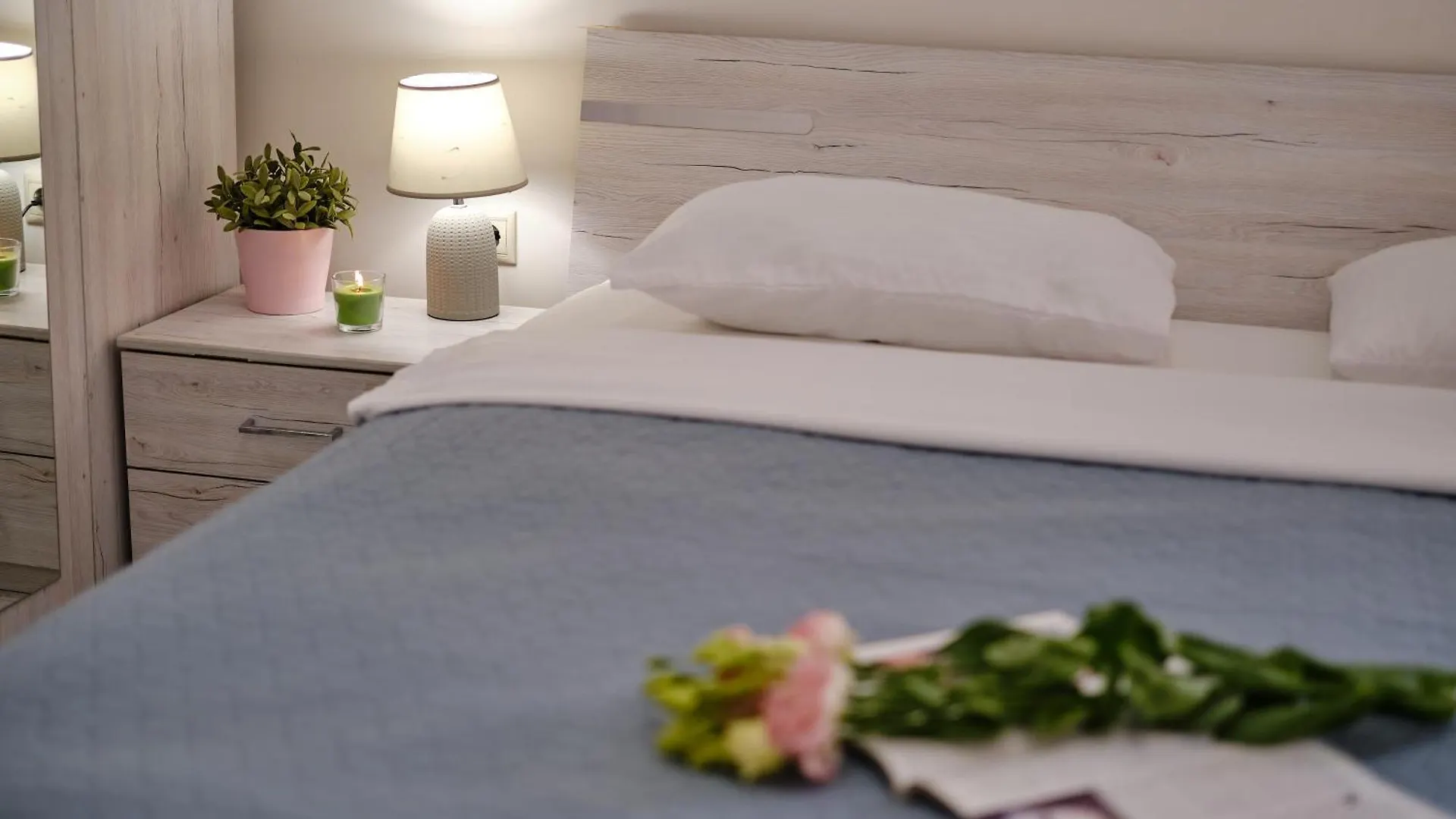 Dreams In La Mer Golden Sands Apartment