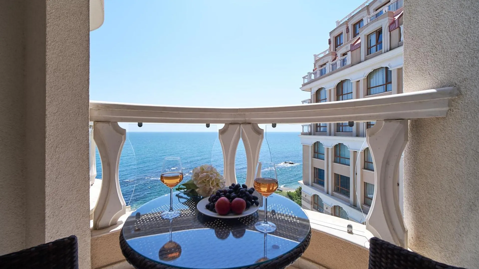Apartment Dreams In La Mer Golden Sands Bulgaria